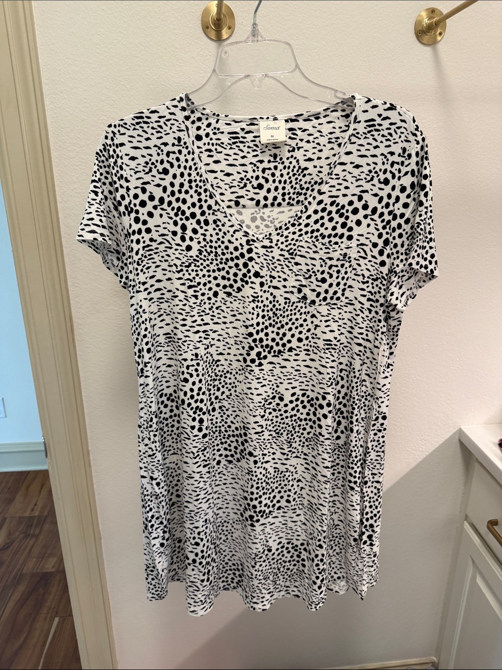 Soma Black & White Dot V-Neck Short Sleep Tee
